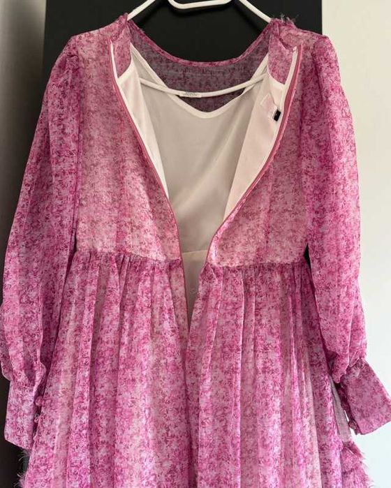 Vand rochie roz cu print floral, marime S