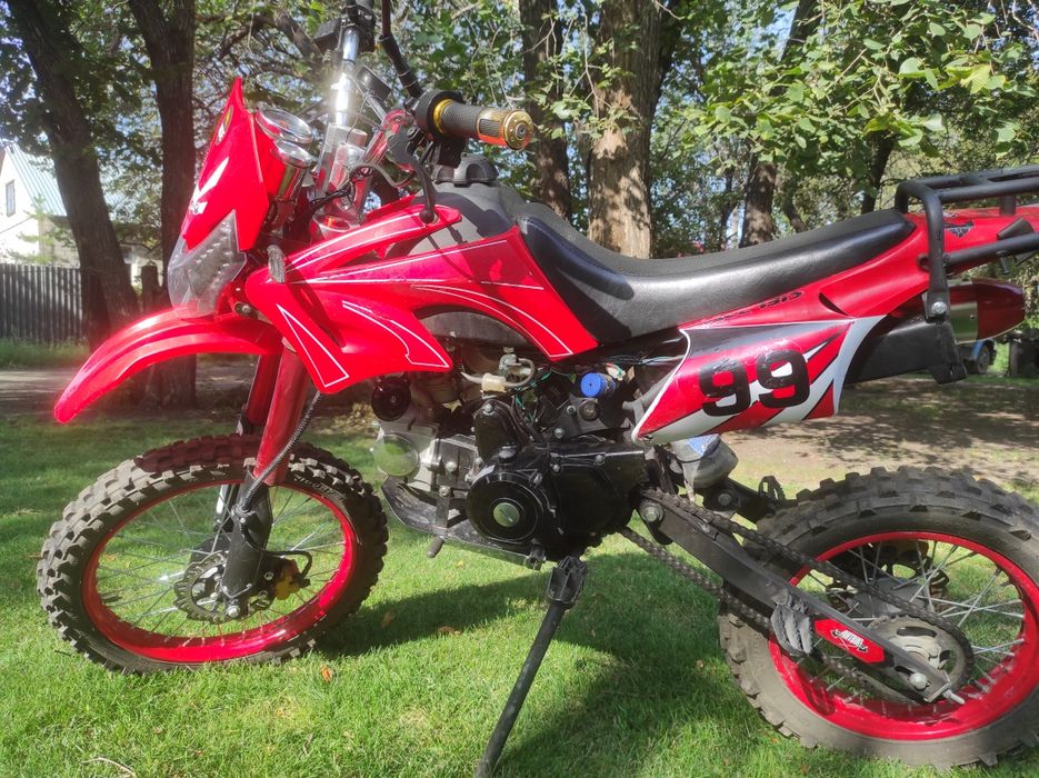 Питбайк 125 кубов.