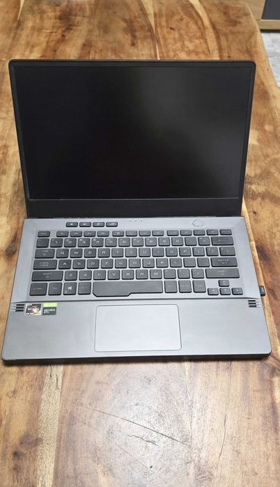 ASUS ROG Zephyrus Ryzen 7 4800HS 40GB RAM Ултрабук + бонус втори дисплей