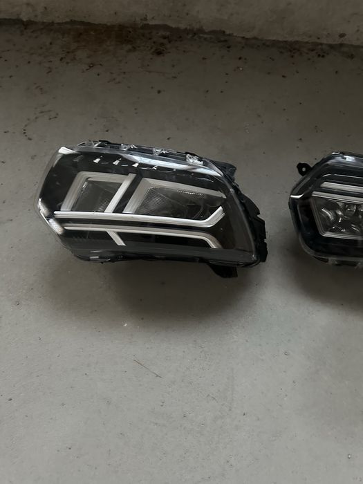 Faruri Dacia Duster 2021-2024