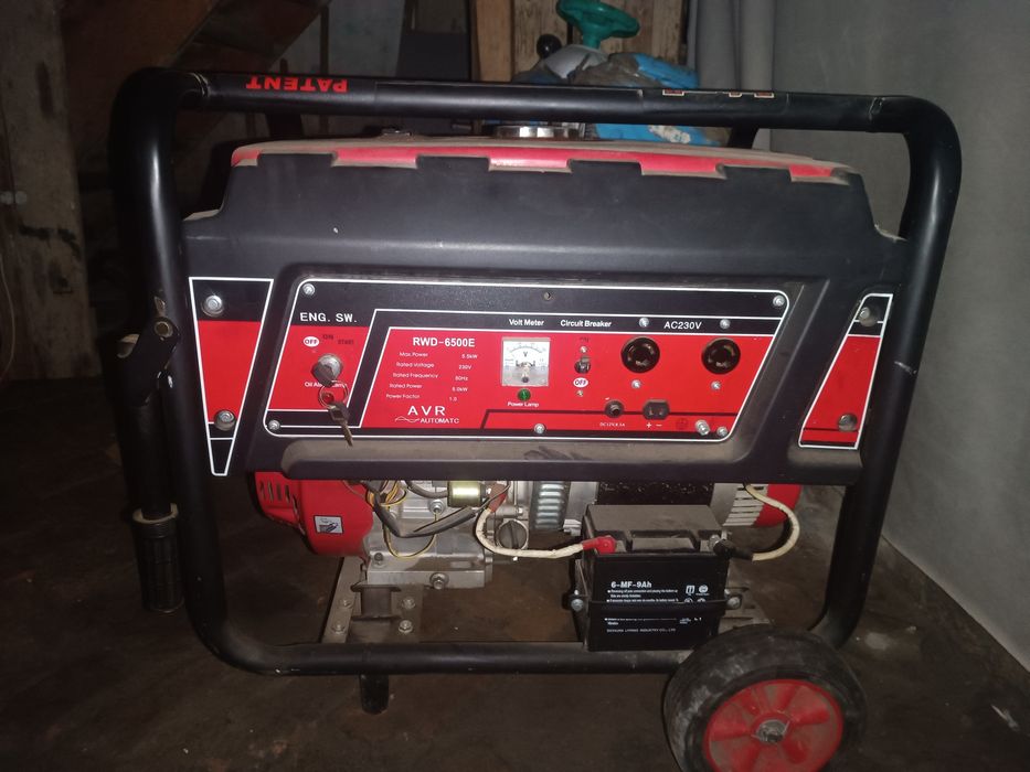 Генератор бензиновый 5.5кв