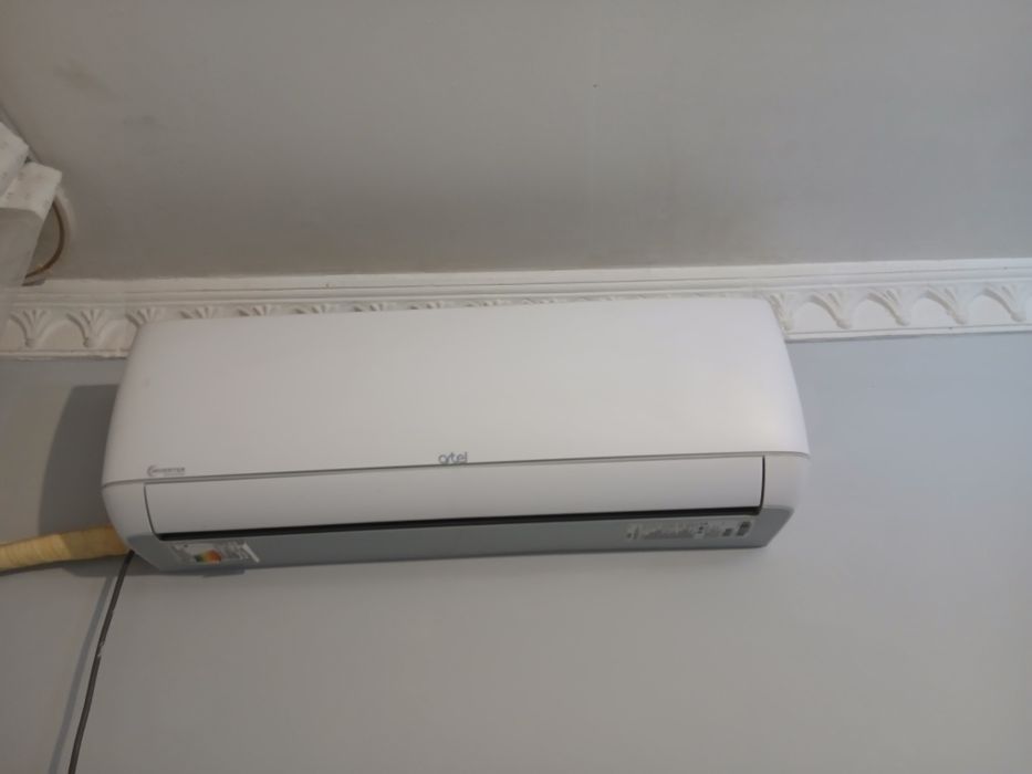 Продаётся кондиционер Артел 12 инвертор мотор зима лета