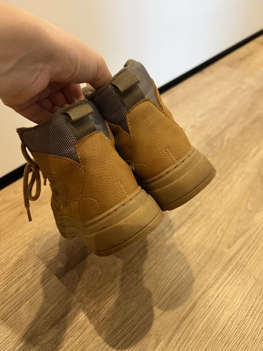 Теплые ботинки на мальчика на осень