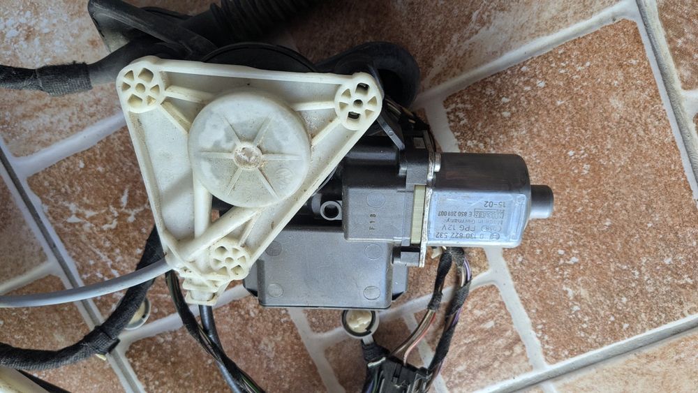 Macara geam ușă vw polo 6r stg. spate