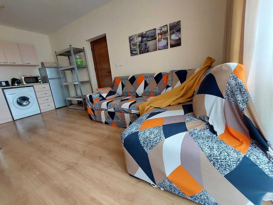 Продава се Двустаен апартамент в к.к. Слънчев бряг - 62 кв.м за 968 €/кв.м - Снимка #1