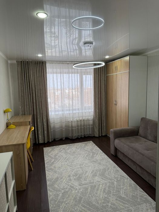 Продам квартиру, 63 квм, центр