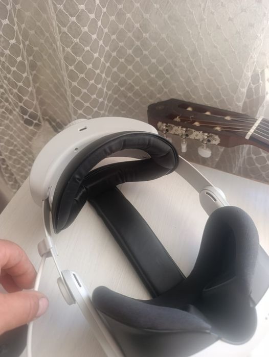 Meta Quest 3 ( 512 gb) ( Viar shlem )