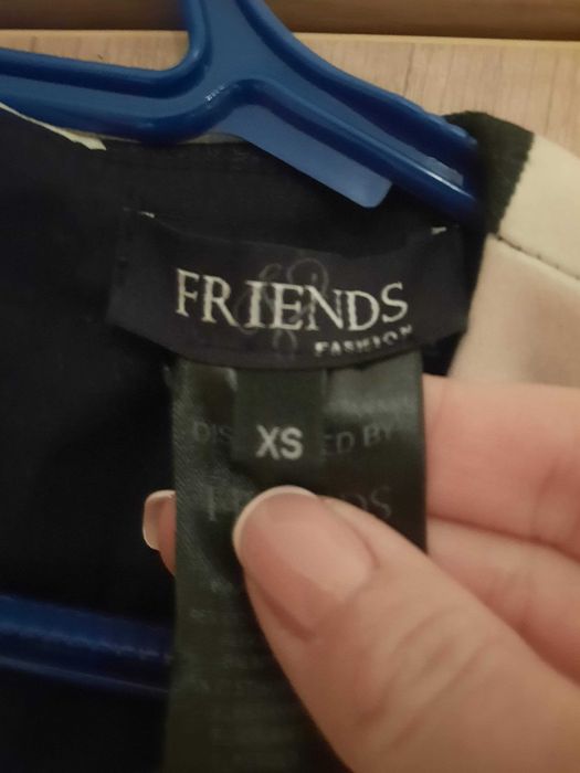 Спортно елегантна рокля