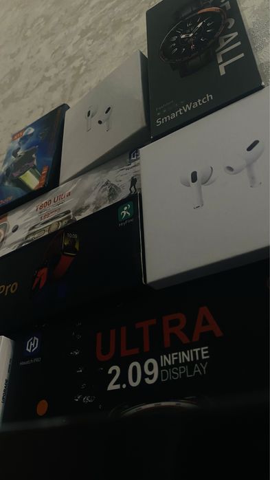 Gadgets: airpods pro 3, iWatch SmartWatch soat