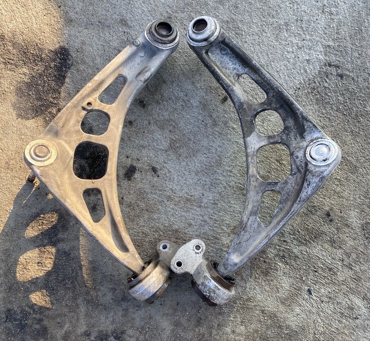 Носачи за Бмв Е46 в добро състояние