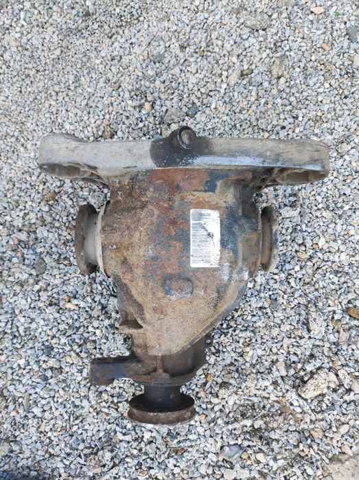 Продам редуктор 3.46 на БМВ Е39 BMW