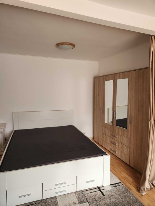 Inchiriez STUDIO untracentral Bd Unirii 64, BRD,complet utilat , NOU !