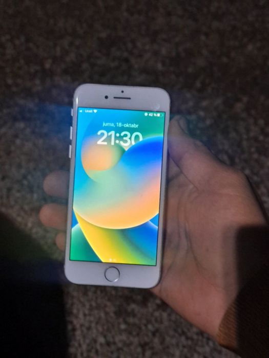 Iphone 8 zaryadchik chexol bilan