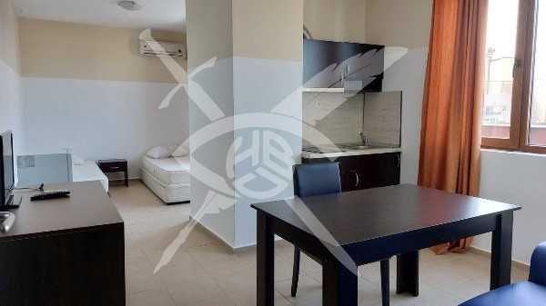 Продава се Двустаен апартамент в Приморско - 114 кв.м за 1536 €/кв.м - Снимка #8