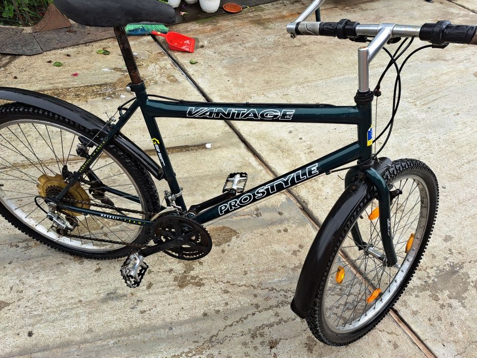 Bicicleta cu roti de 26