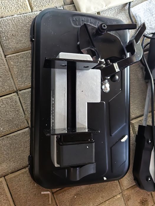 Лентова отрезна машина Scheppach MBS1200 /