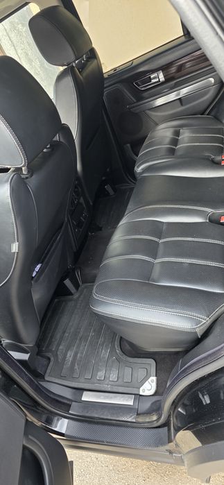 Vând land rover sport cu motor defect pornește dar bate