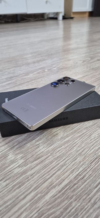 Vând Samsung S25 ULTRA TITANIUM  GRAY 512 GB