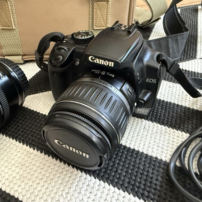 Canon EOS 400D + 2 обектива Canon 18-55 / 20-35 USM + оригинална чанта