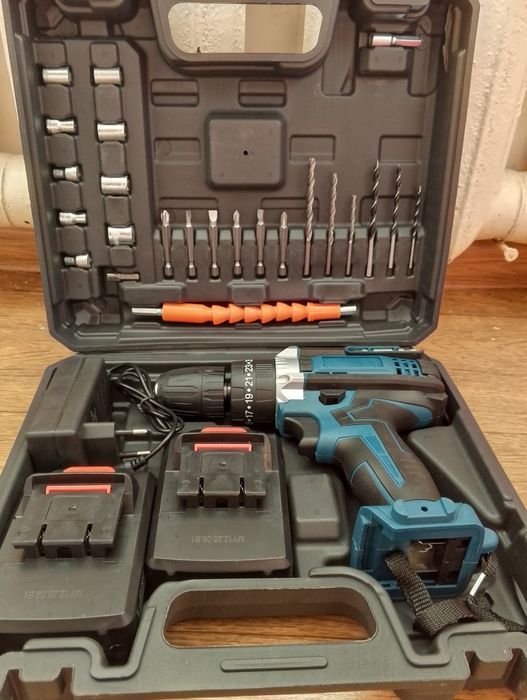 Продам шуруповерт