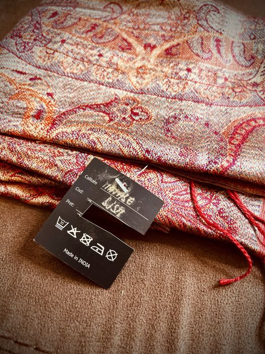 Esarfa de lux - din matase naturala din India