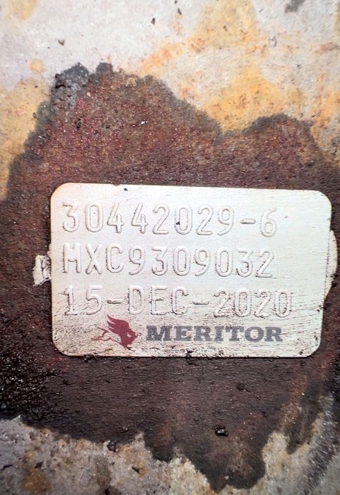 20523553 Etrier de frână, axa portanta stângă MERITOR B6, B7, B9, B10, B12 bus (1978-2011) VOLVO