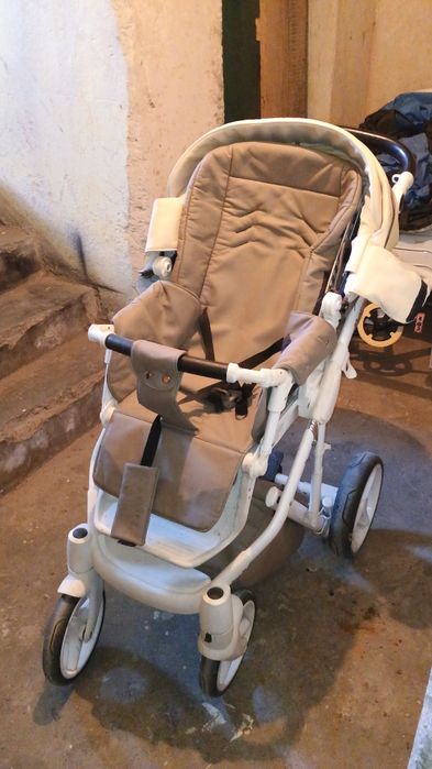 Бебешка количка  адамекс