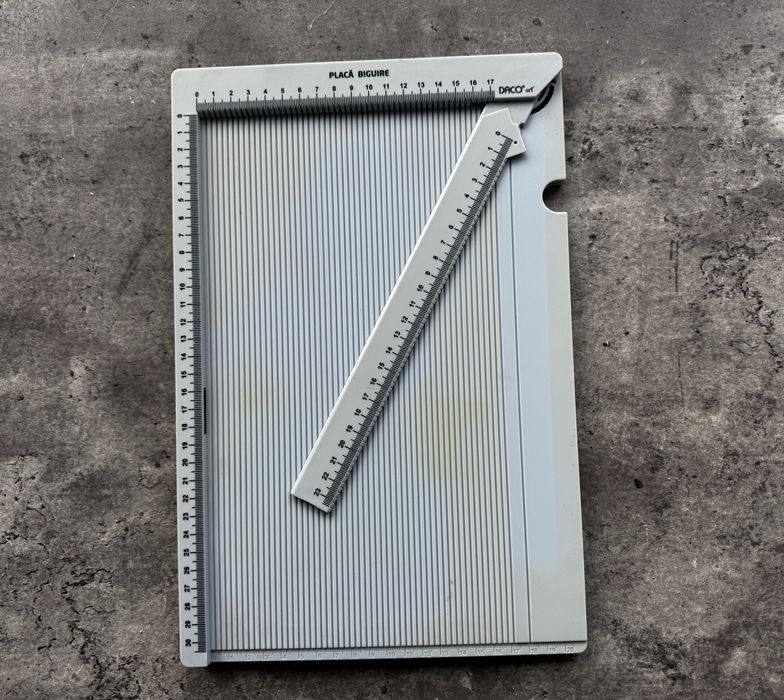 Placa de biguire multifunctionala/invitatii