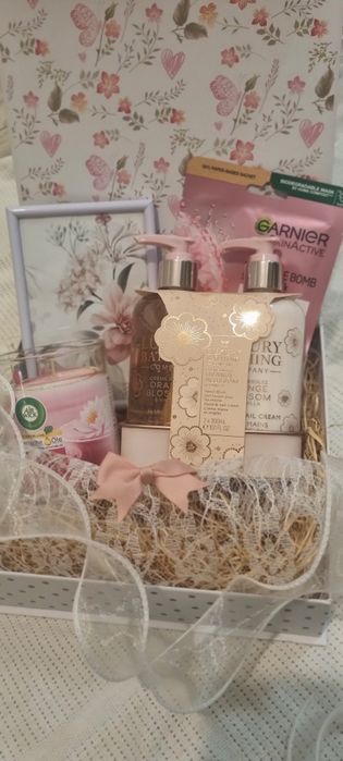 Gift box  pentru ea
