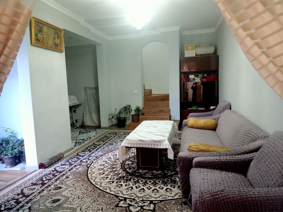 Toshkent shaxar Mirobod tumani Eski sarikolda 2 sotuli uchaskamiza bor