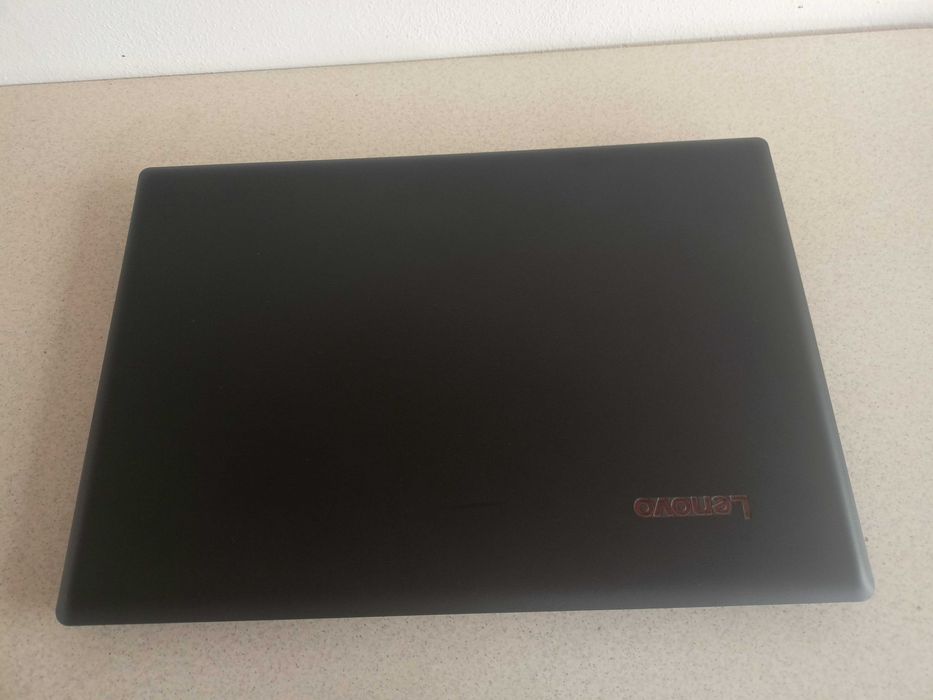 Laptop Lenovo V110 display 17,3 Pentium 4415u ram 4ddr4 SSD Baterie 2H