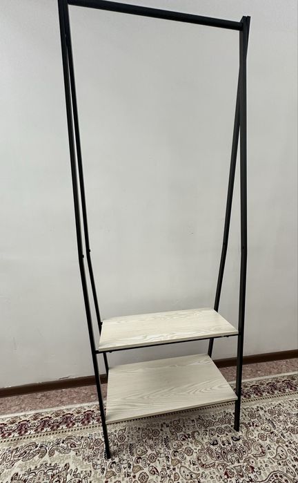 Напольная вешалка стойка