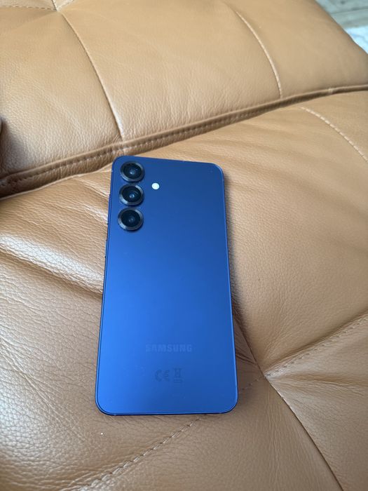 Samsung s25 128 10 din 10 ca nou folosit doua luni Factura