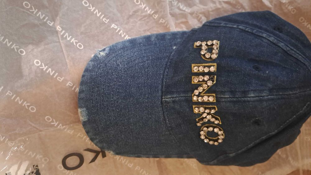Pinko оригинална шапка от деним Пинко