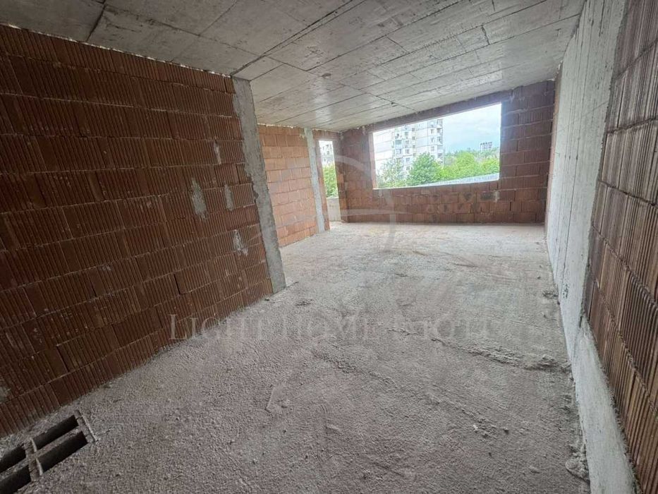 Продава се Тристаен апартамент в Пловдив, Тракия - 104 кв.м за 1151 €/кв.м - Снимка #4