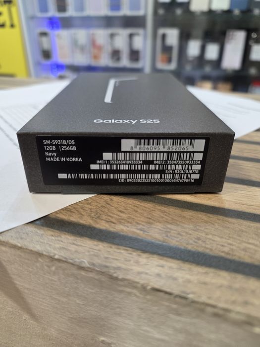 Galaxy S25 5G 256GB. 12GB RAM. Sigilat !! 2 Ani Garantie