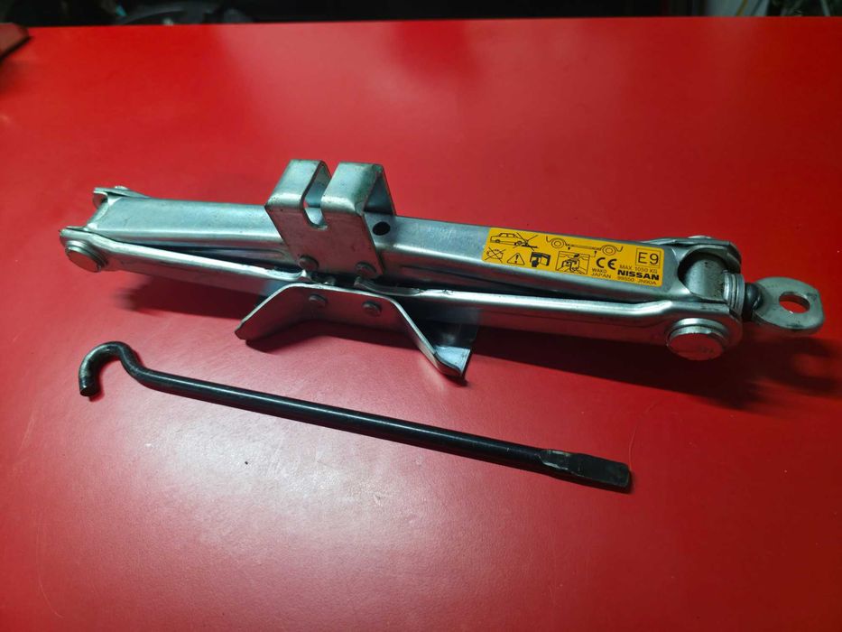 Cric Auto OEM Nissan Juke Qashqai Renault Captur Arkana Dacia Duster