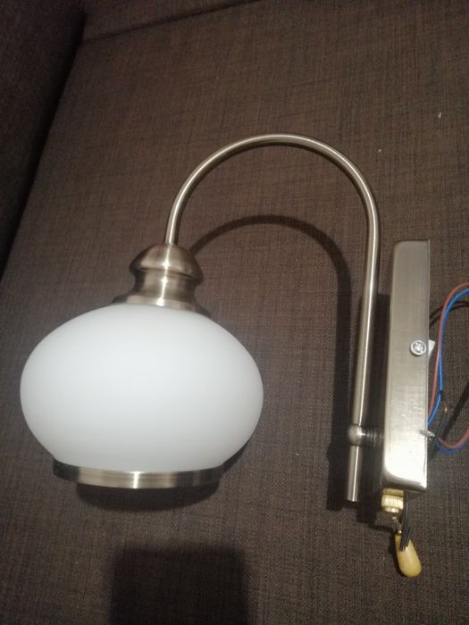 Продам новую бра!