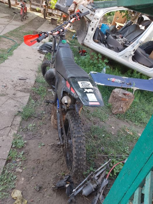 Vând sau schimb derbi senda