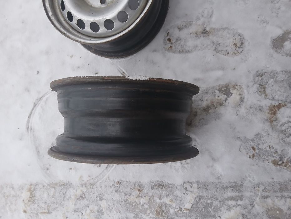 Продам 4 диска на 15