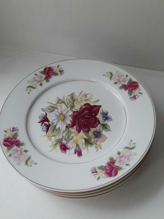 Тарелки столовые D - 24см