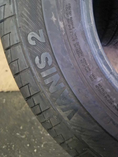 4 Barum R15 C 215/70/ 
летни бусови гуми 
DOT2521