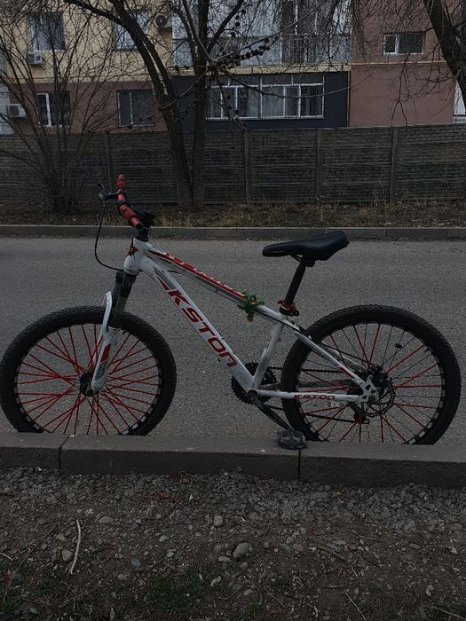 Продаю срочно велик KSTON стант велик