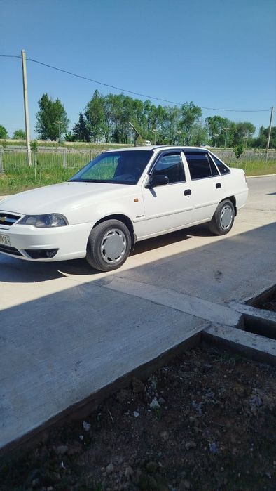 Нексия 2 донс 1,6 Сотилади Ёки Вариянтга берилади.