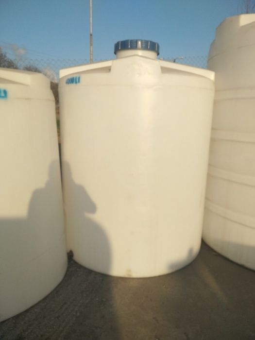 4000л/4т/4м3/Цистерни/бидони/резервоари/вода/мляко/вино/гориво/хр.в-ва