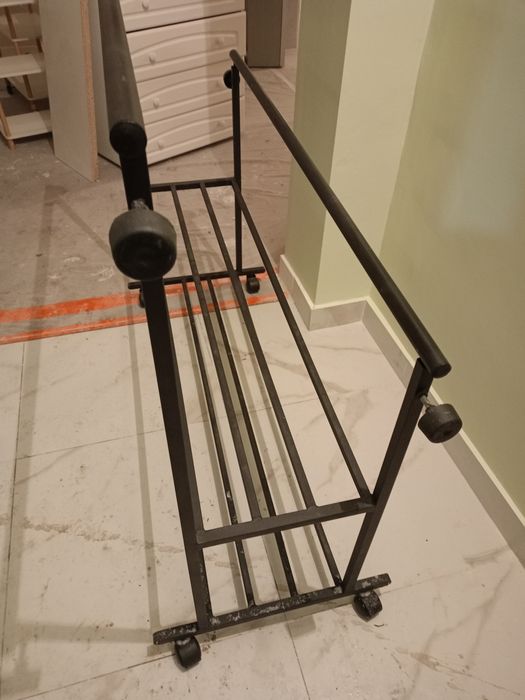 Вешалка напольная