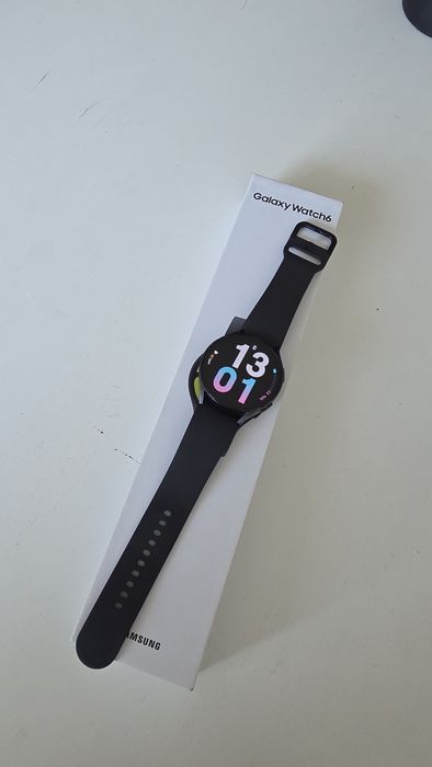 Samsung Galaxy Watch 6 – 44mm, Graphite, Cutie Originală