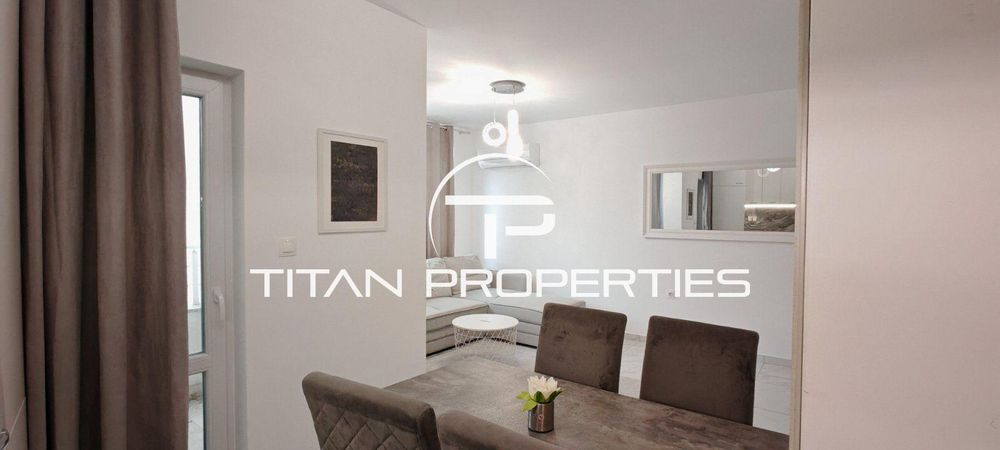 Дава се под наем Тристаен апартамент в Пловдив, Център - 119 кв.м за 797.64 € - Снимка #2