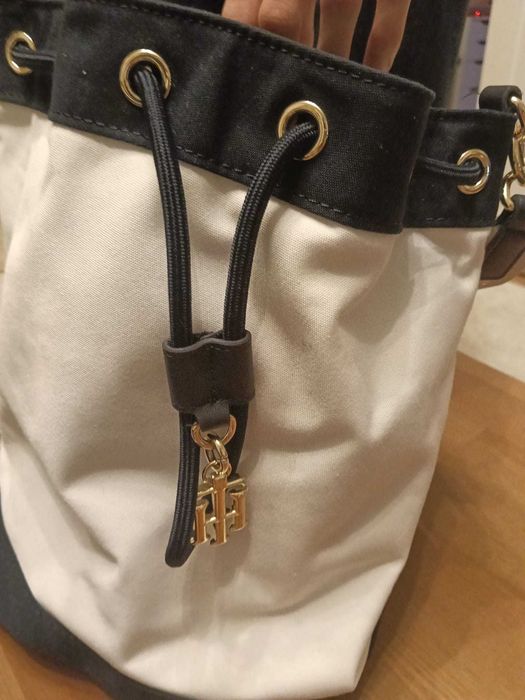 Rucsac gentuta originala tommy hilfiger