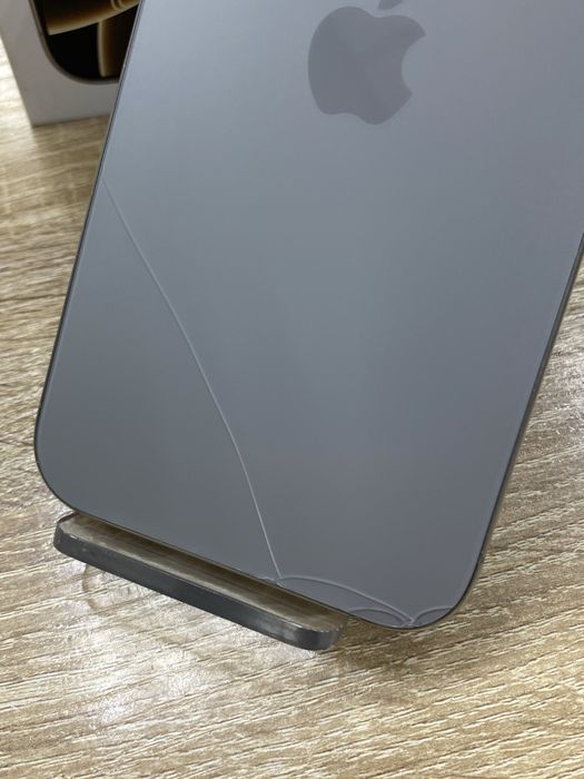 Apple iPhone 16 Pro Max 256Gb E-Sim (ТМ79)